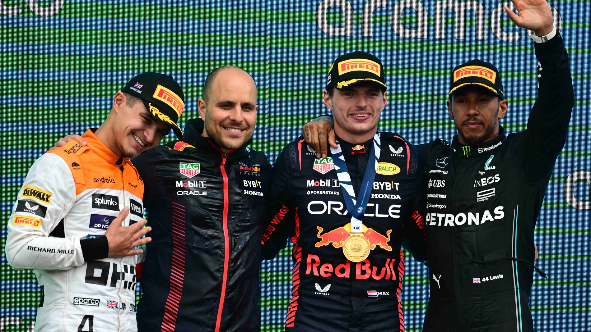 Verstappen, Norris y Hamilton en el podio de Silverstone