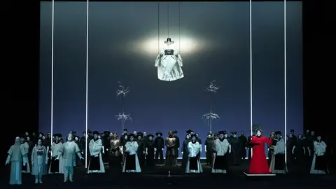 Turandot regresa al Teatro Real, emocionando al público de la mano del Maestro de Escena Robert Wilson Turandot regresa al Teatro Real, emocionando al público de la mano del Maestro de Escena Robert Wilson