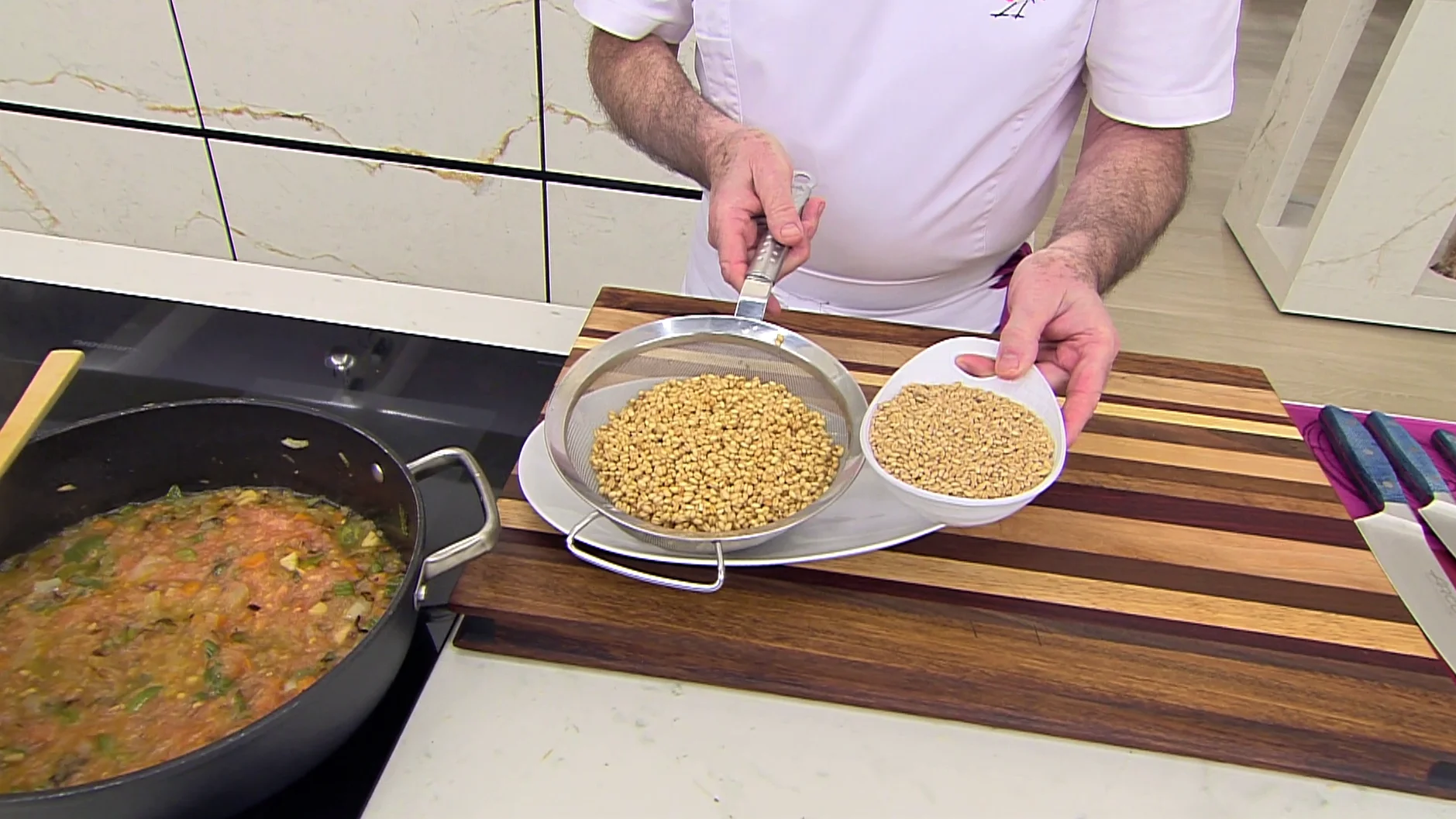 La clave de Argui&ntilde;ano para cocinar trigo en grano y que quede perfecto
