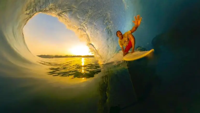 Muere desangrado el surfista Mikala Jones