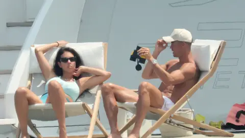Georgina Rodríguez y Cristiano Ronaldo Georgina Rodríguez y Cristiano Ronaldo