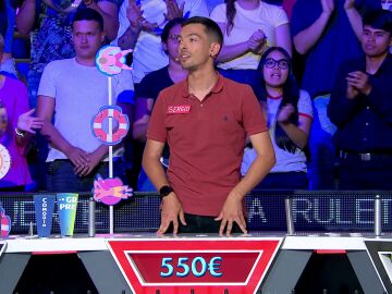 ¡El que la sigue la consigue! Sergio se la juega en el ‘Bote’ y se lleva más de 2.000 euros