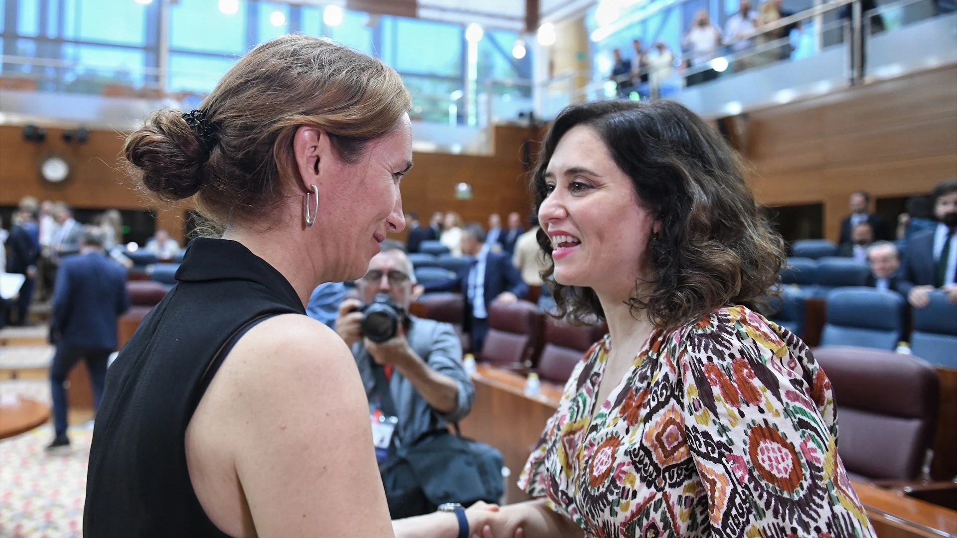 M&oacute;nica Garc&iacute;a e Isabel D&iacute;az Ayuso