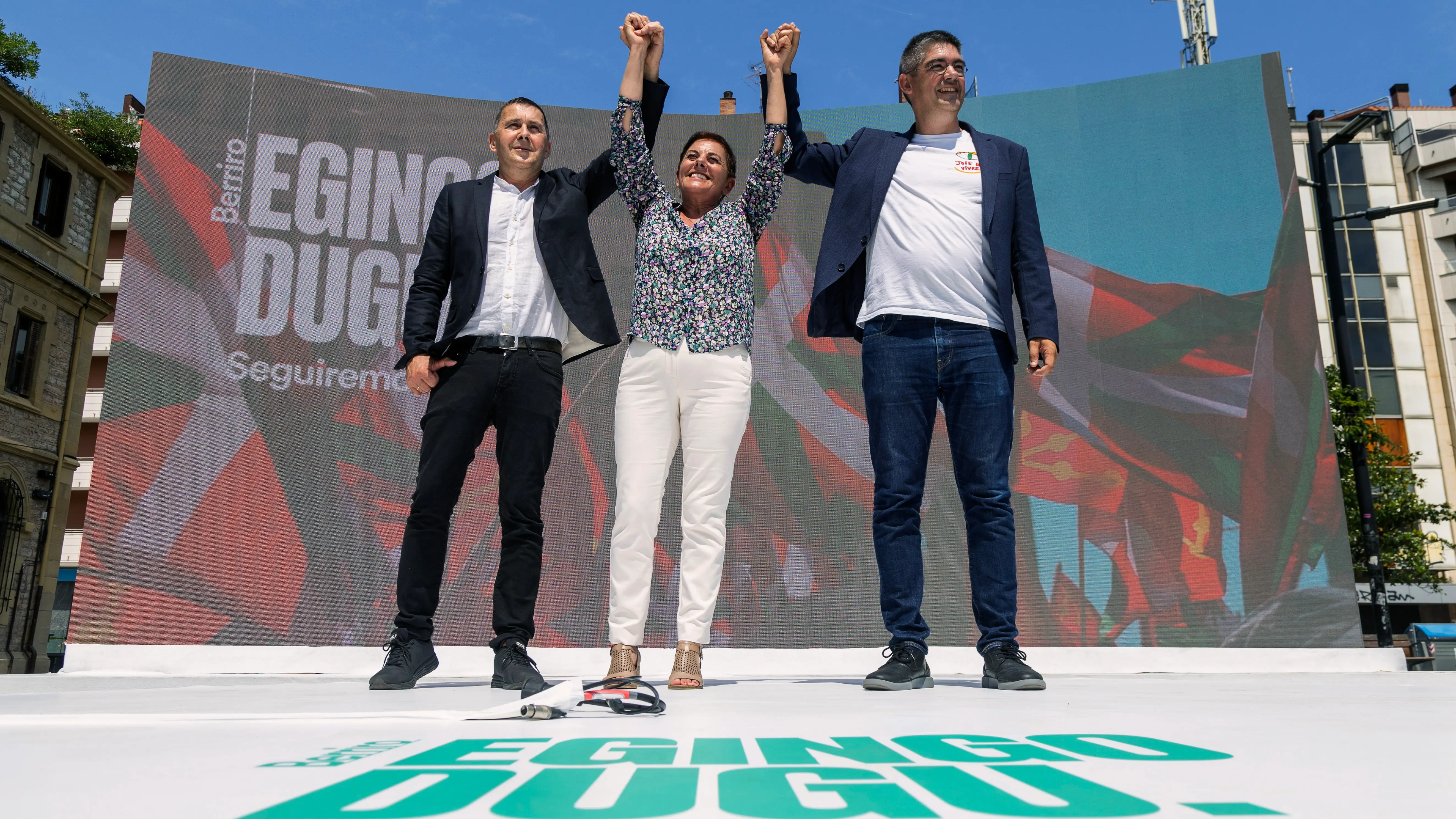 El coordinador de EH Bildu, Arnaldo Otegi, y la cabeza de lista por Gipuzkoa, Mertxe Aizpurua El coordinador de EH Bildu, Arnaldo Otegi, y la cabeza de lista por Gipuzkoa, Mertxe Aizpurua