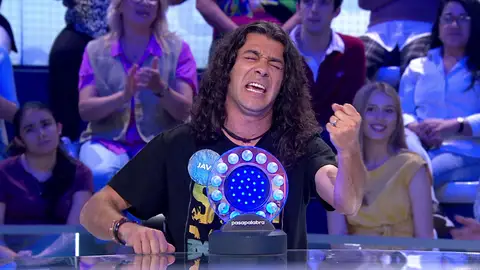 Javi Cantero saca su lado más folclórico con ‘Y viva España’ en ‘Pasapalabra’ Javi Cantero saca su lado más folclórico con ‘Y viva España’ en ‘Pasapalabra’