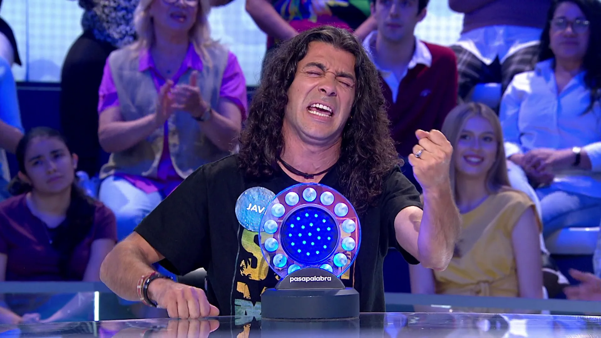 Javi Cantero saca su lado m&aacute;s folcl&oacute;rico con &lsquo;Y viva Espa&ntilde;a&rsquo; en &lsquo;Pasapalabra&rsquo;