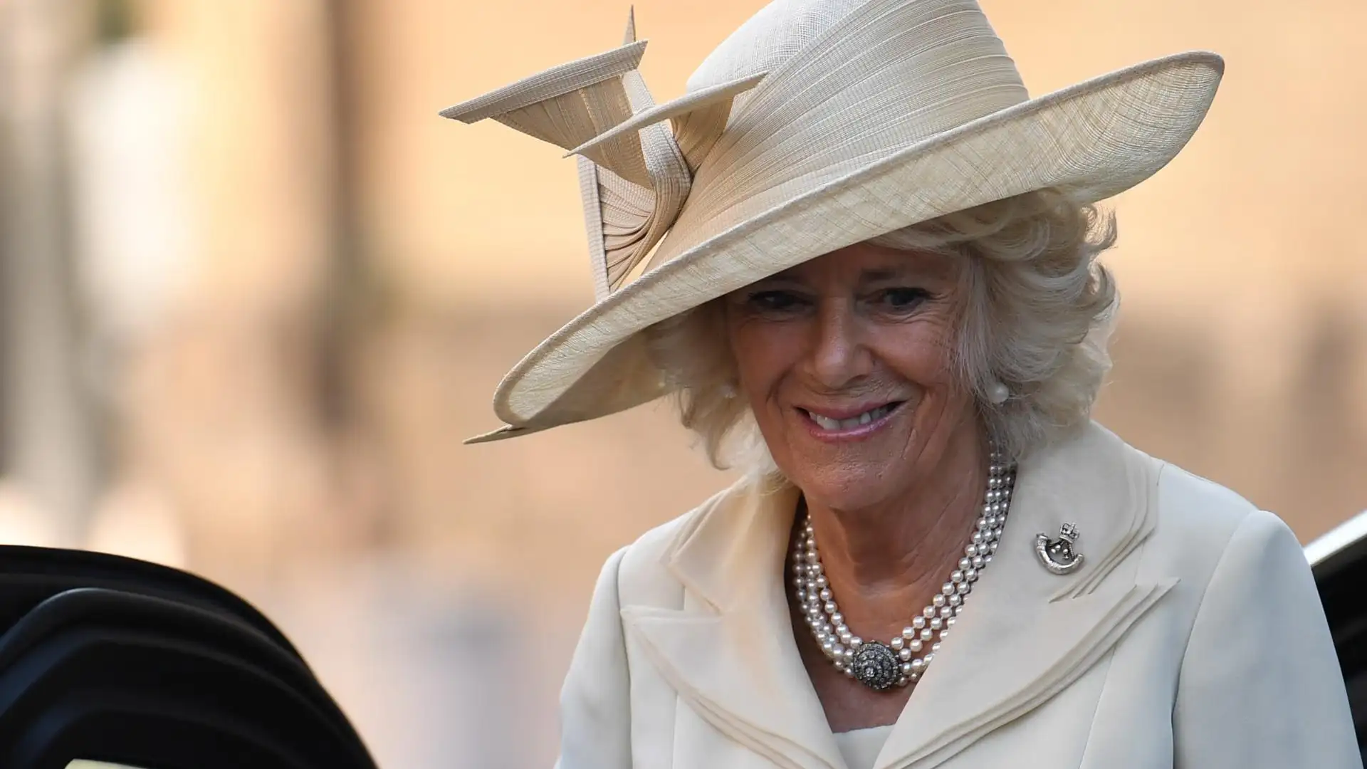 La reina Camilia no recibirá el sueldo público La reina Camilia no recibirá el sueldo público
