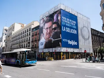 Lona del PP Lona del PP