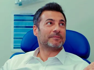 Kaya dona su sangre para intentar salvar a Erim de la complicada operación Kaya dona su sangre para intentar salvar a Erim de la complicada operación