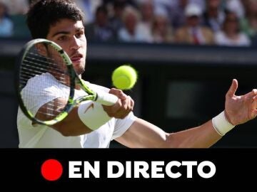 Carlos Alcaraz - Daniil Medvedev: partido de hoy de Wimbledon, en directo