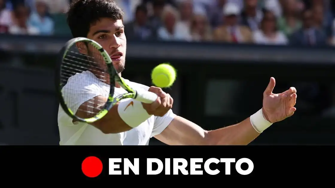 Carlos Alcaraz - Daniil Medvedev: partido de hoy de Wimbledon, en directo Carlos Alcaraz - Daniil Medvedev: partido de hoy de Wimbledon, en directo