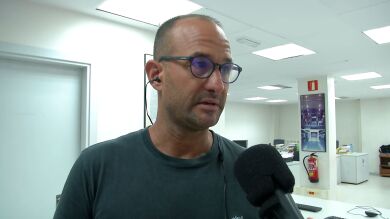 El atacante que agredió a Rajoy en 2015 acuchilla a un periodista: 