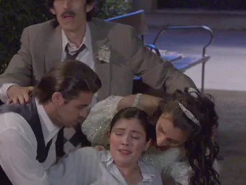 ¡Tragedia en ‘Amar’!: Andrea, apuñalada en la boda de Ciriaco y Maribel ¡Tragedia en ‘Amar’!: Andrea, apuñalada en la boda de Ciriaco y Maribel