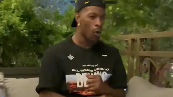 Jimmy Butler reaccionando al Alcaraz - Medvédev de semifinales de Wimbledon Jimmy Butler reaccionando al Alcaraz - Medvédev de semifinales de Wimbledon