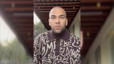 Las primeras imágenes de Dani Alves ante la justicia desde que entró en prisión: “Para mí el respeto es todo