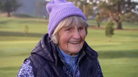 Isabel Sutherland, la golfista casi centenaria Isabel Sutherland, la golfista casi centenaria