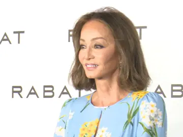 Fallece tras horas desangrándose después de ponerse un implante dental: "Me decían que era todo normal" Fallece tras horas desangrándose después de ponerse un implante dental: "Me decían que era todo normal"