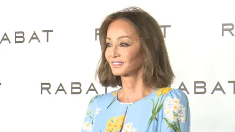 Fallece tras horas desangrándose después de ponerse un implante dental: "Me decían que era todo normal" Fallece tras horas desangrándose después de ponerse un implante dental: "Me decían que era todo normal"