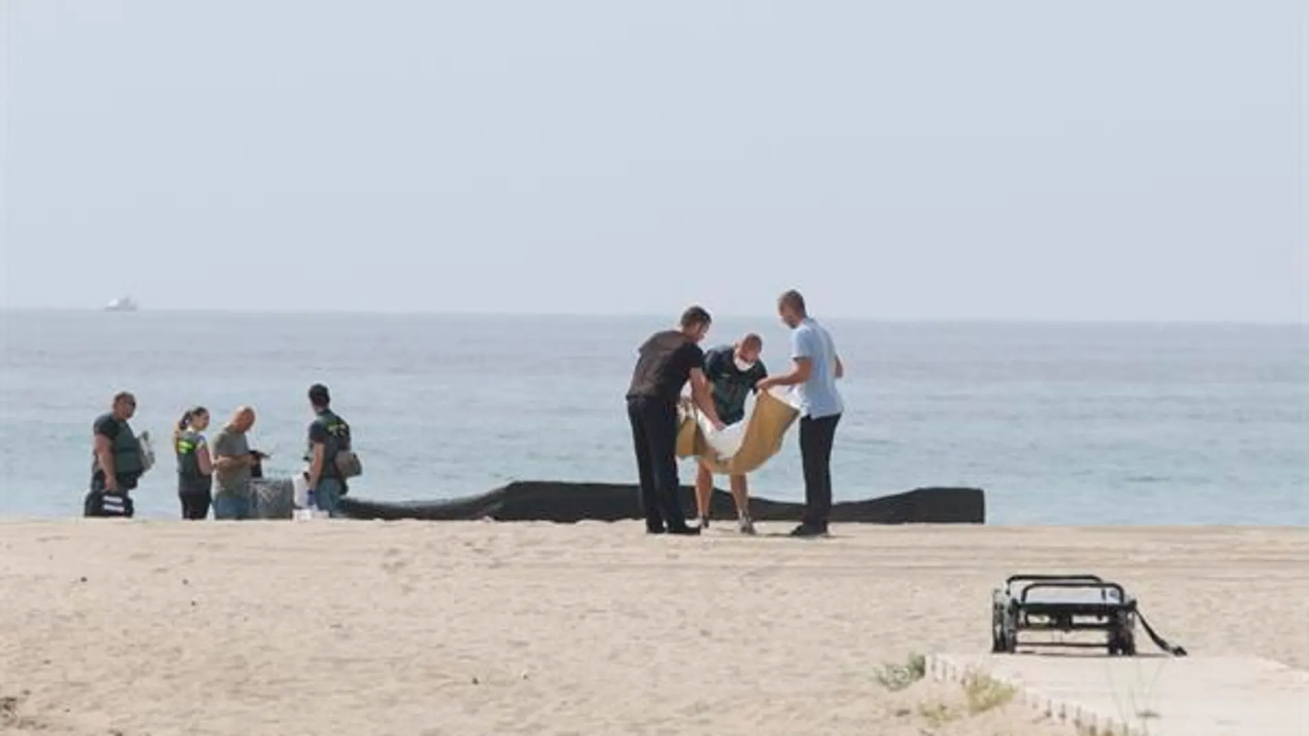 Encuentran restos humanos en la playa de Roda de Berà