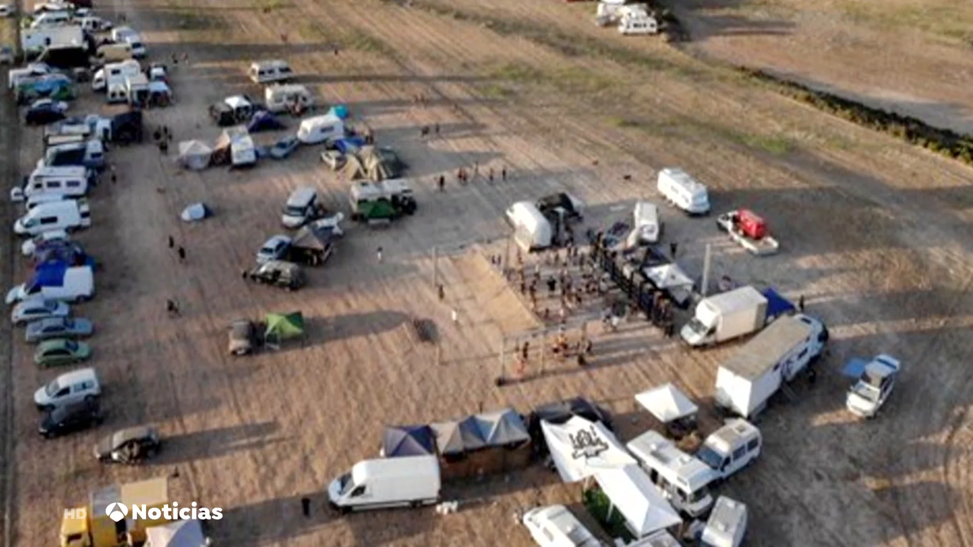 Desalojan la ‘rave’ ilegal de Almansa Desalojan la ‘rave’ ilegal de Almansa