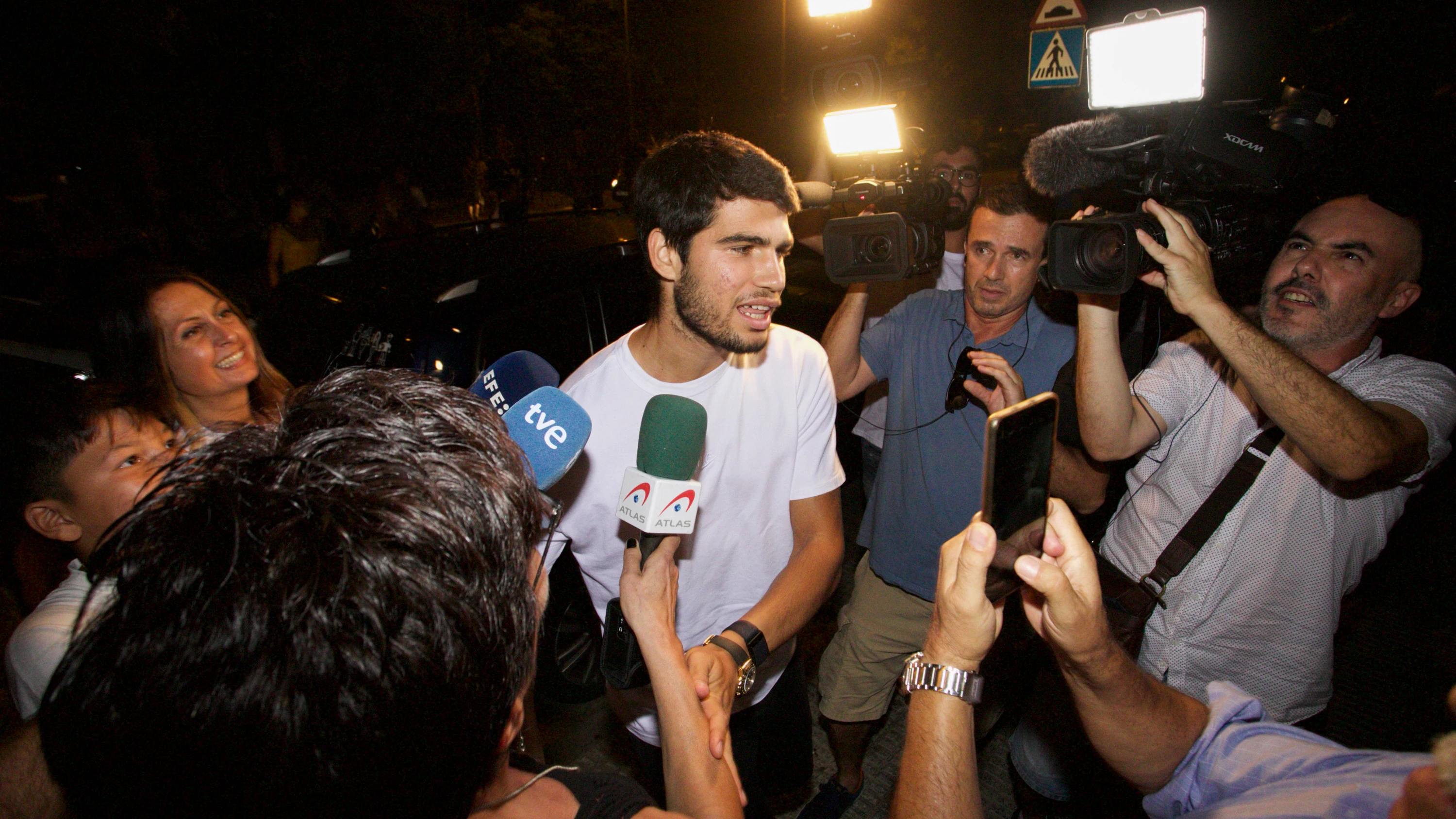 Carlos Alcaraz, a su llegada a Murcia Carlos Alcaraz, a su llegada a Murcia