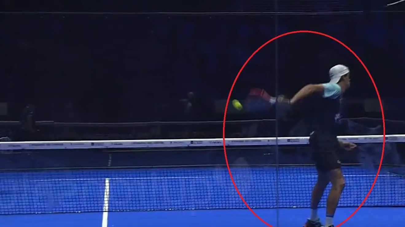 Juan Lebr&oacute;n, en acci&oacute;n en el Madrid Premier Padel