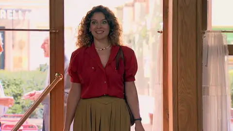 Lola, justo a tiempo para la boda de Ciriaco: “He venido para quedarme” Lola, justo a tiempo para la boda de Ciriaco: “He venido para quedarme”