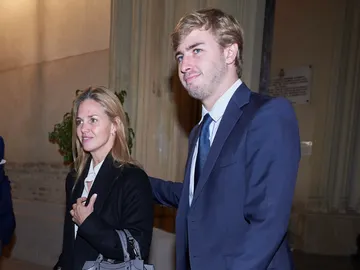 Genoveva Casanova y su hijo Luis Genoveva Casanova y su hijo Luis
