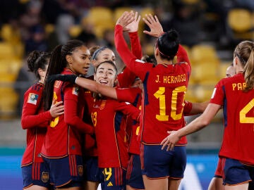 Los jugadoras de España celebran un gol ante Costa Rica