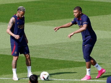 Mbappé entrenando con el PSG en esta pretemporada 