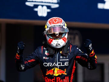 Verstappen celebra la victoria en el GP de Hungría 2023