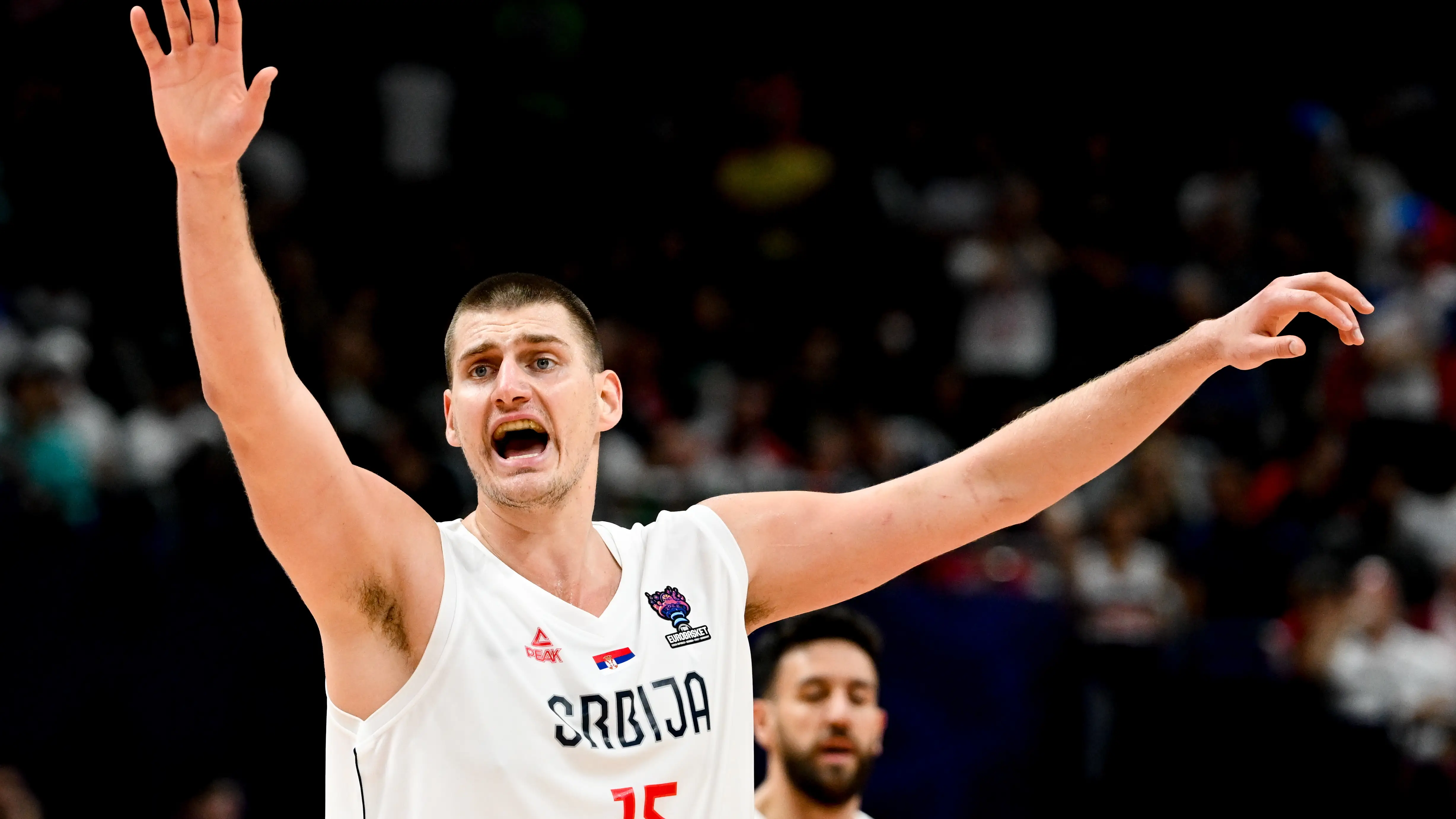 Nikola Jokic durante un partido con la selección de Serbia Nikola Jokic durante un partido con la selección de Serbia