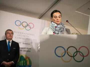 Yelena Isinbáyeva Yelena Isinbáyeva