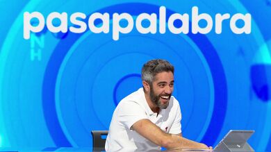 Un ‘peíto’ de Moisés provoca un ataque de risa a Roberto Leal: “Podría ser, podría ser…”