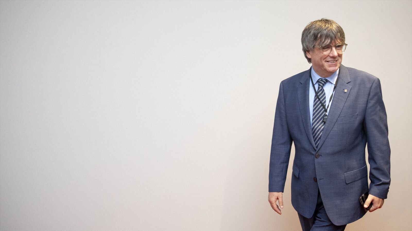 Críticas del Gobierno a la inadmisión del recurso de Puigdemont por la Sala de Vacaciones del TC