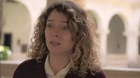 La lucha de Lola por recuperar a su bebé: “Usted me ha robado a mi hija” La lucha de Lola por recuperar a su bebé: “Usted me ha robado a mi hija”