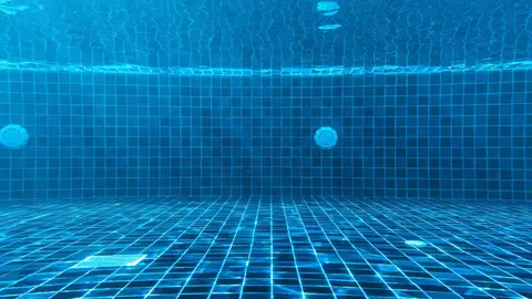 Imagen del fondo de una piscina