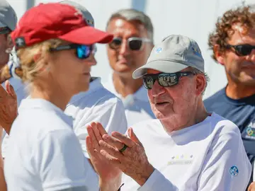 El Rey Juan Carlos I en las regatas de Sanxenxo El Rey Juan Carlos I en las regatas de Sanxenxo