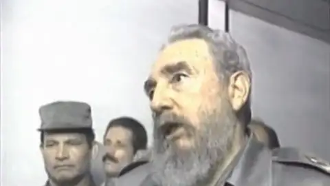 Fidel Castro, durante el 'Maleconazo' de 1994