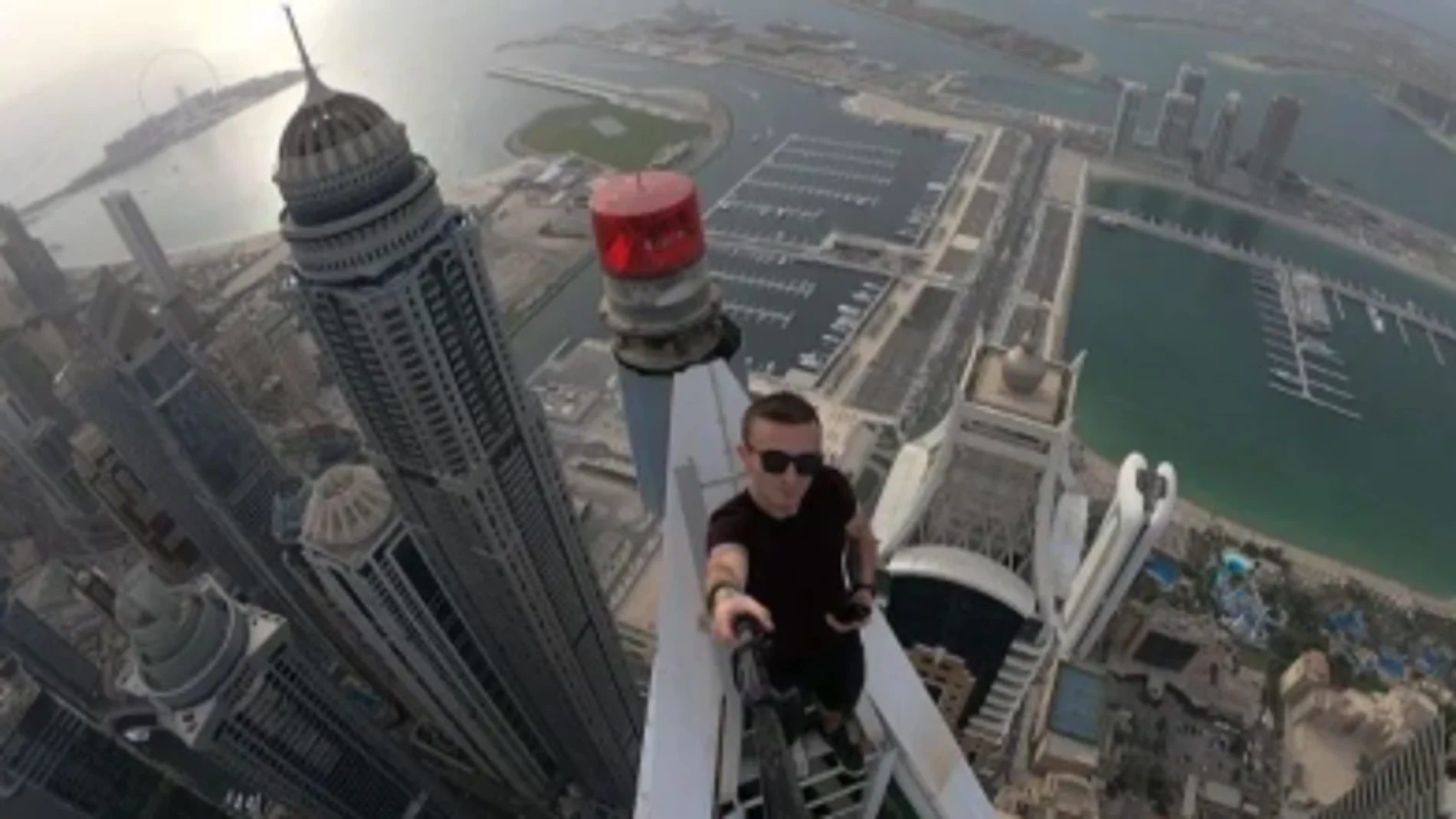 Muere el 'influencer' fracés Remi Lucidi con 30 años tras caer desde un edificio en Hong Kong