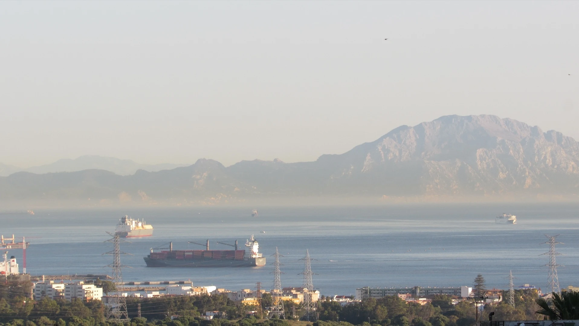 Buques en la zona del Estrecho de Gibraltar