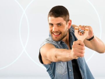 Alberto Olmo es Carlos Aguado en 'Amar es para siempre'