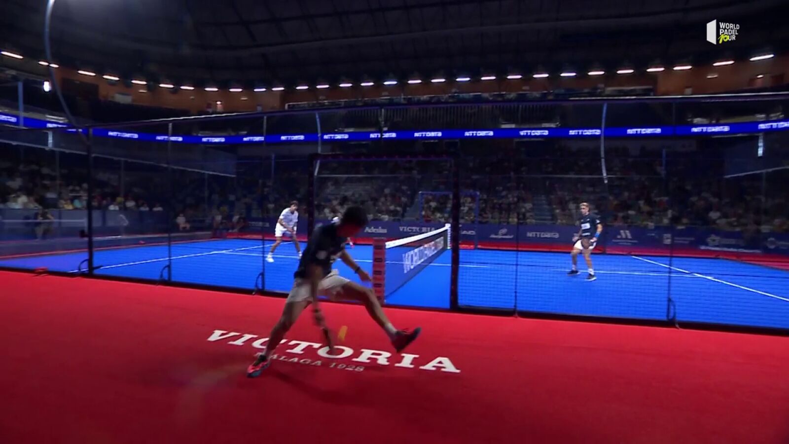 ¿La salida de pista del año? El 'willy' más brutal del Málaga Open del World Padel Tour