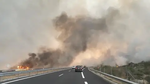 Humo en la A-7 Humo en la A-7
