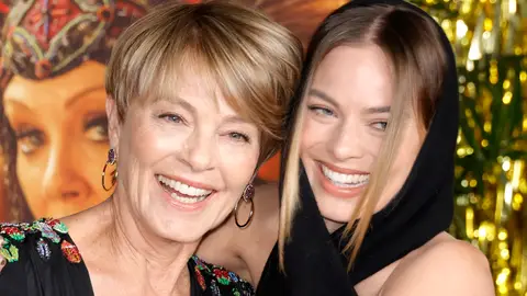 Margot Robbie y su madre Sarie Kessler en la premiere de 'Babylon' en Los Angeles Margot Robbie y su madre Sarie Kessler en la premiere de 'Babylon' en Los Angeles
