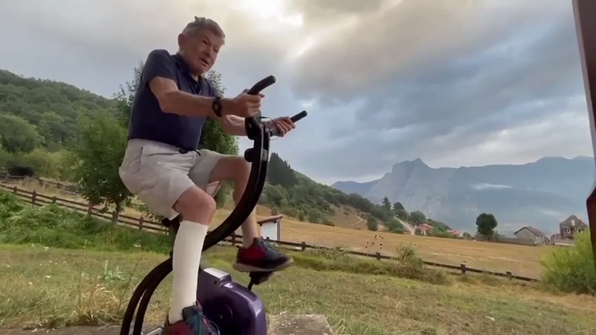 Carlos Soria se entrena en los Picos de Europa Carlos Soria se entrena en los Picos de Europa