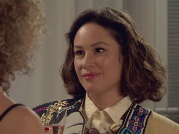 Victoria y Diana viven su amor en secreto: &ldquo;Brindemos por nuestro futuro&rdquo;