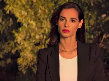La decepción de Violeta a ver a Raniero con otra La decepción de Violeta a ver a Raniero con otra
