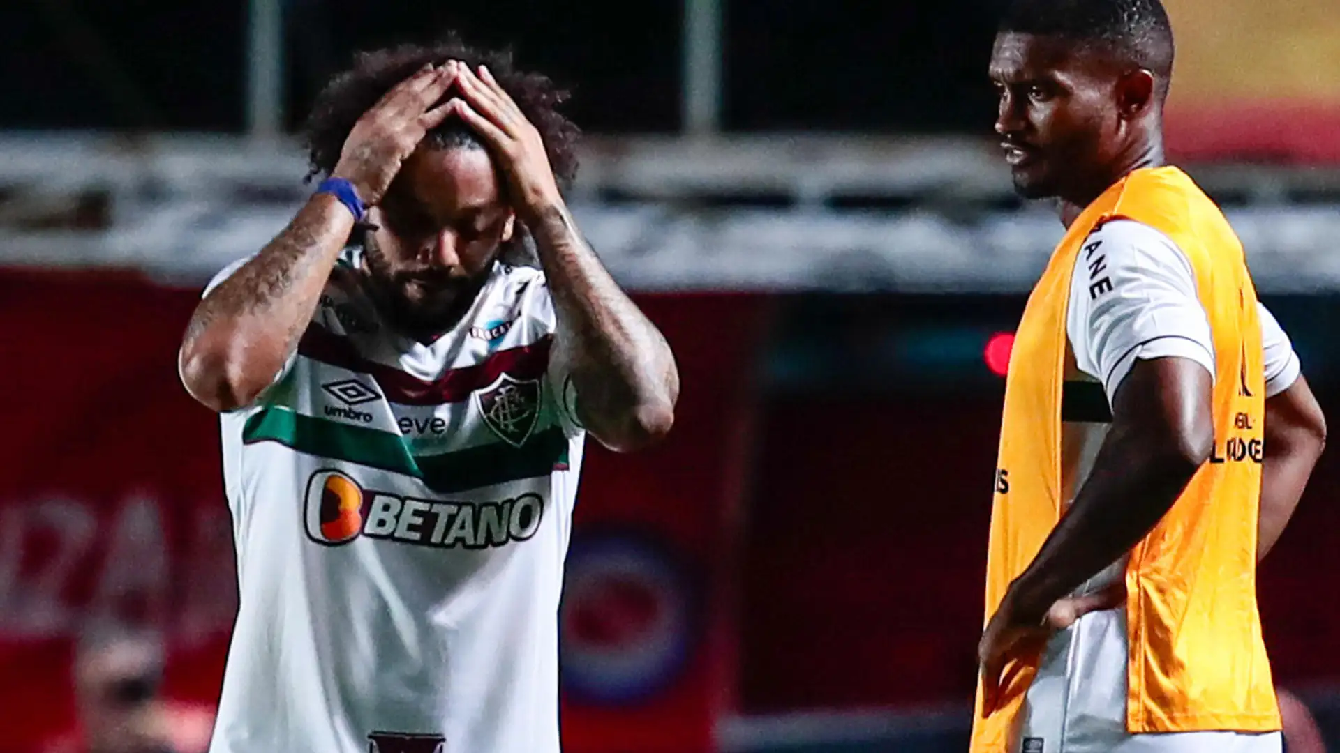 Marcelo, tras lesionar a Luciano S&aacute;nchez