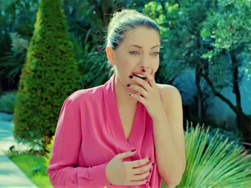 ¡Yildiz en la calle! Halit la echa de casa y le pide el divorcio al pensar que contrató a Sevda ¡Yildiz en la calle! Halit la echa de casa y le pide el divorcio al pensar que contrató a Sevda